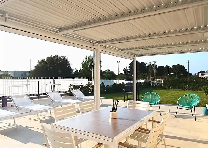 Vila Oasi Di *